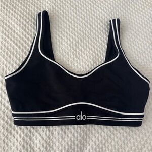 Alo Airbrush Heart Throb Bra
